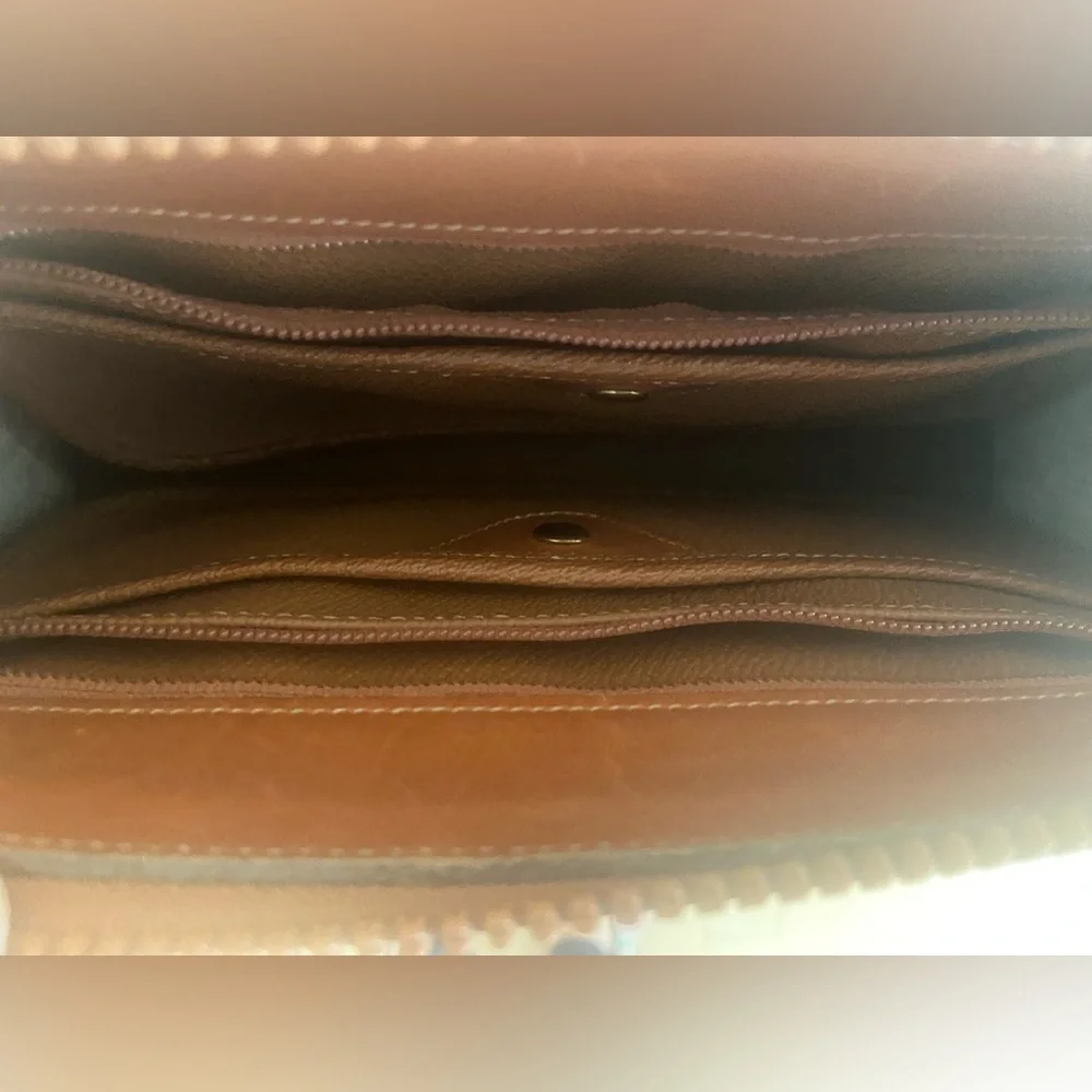 Dooney & Bourke Vintage 80s Shoulder Crossbody Leather Bag - Picture 9 of 13